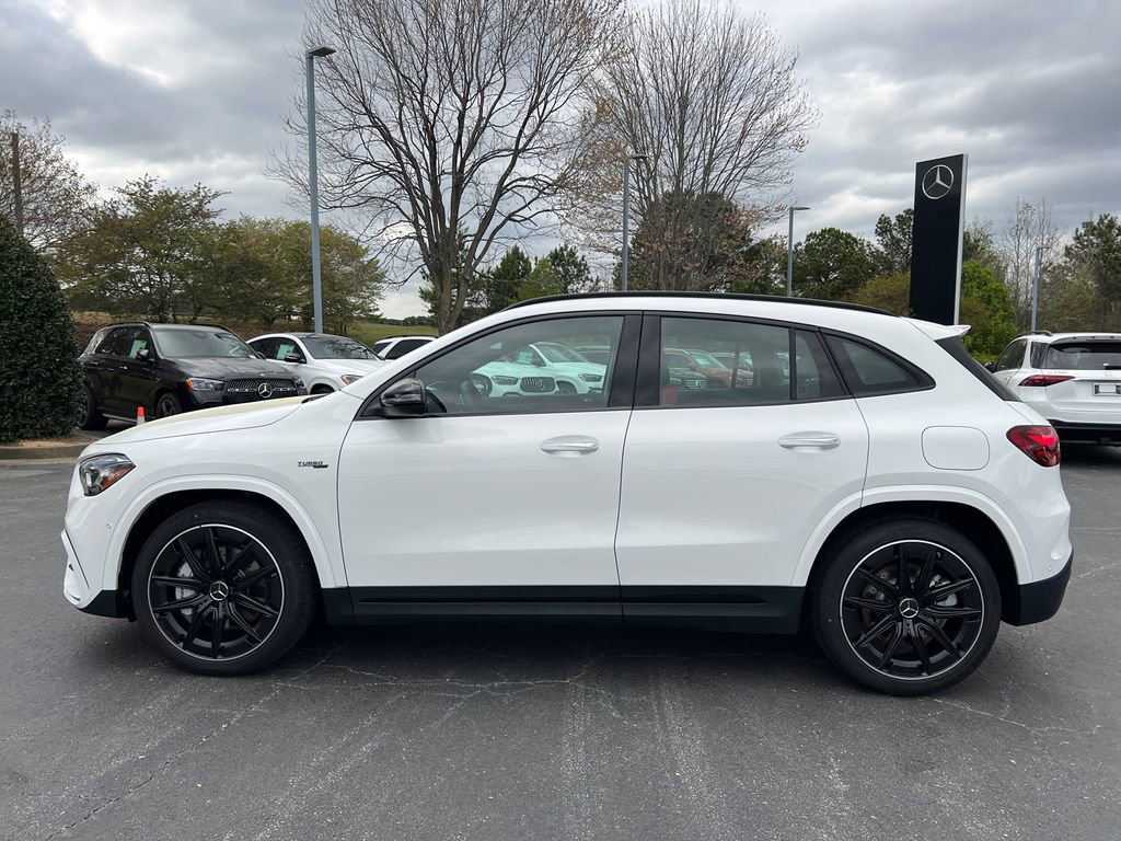 New 2026 Mercedes-Benz GLA 35 AMG 4MATIC image 4