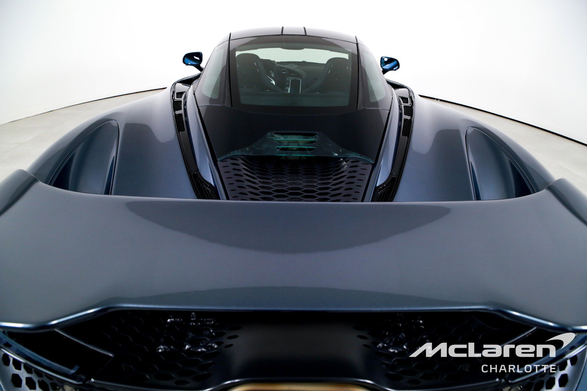 Used 2025 McLaren 750S image 22