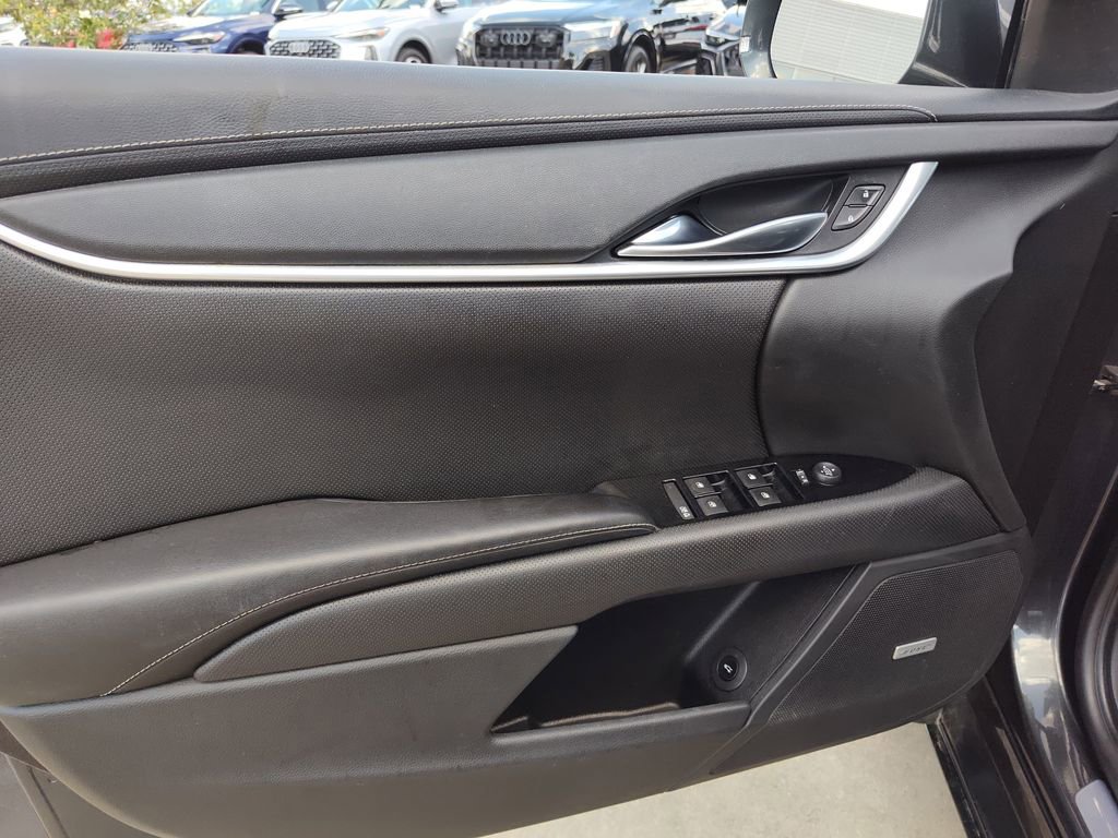 Used 2019 Cadillac XTS FWD image 19