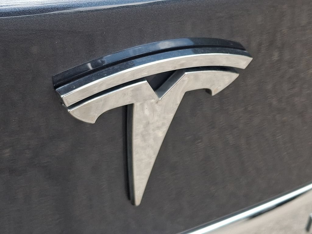 Used 2018 Tesla Model S 100D AWD/4WD image 30