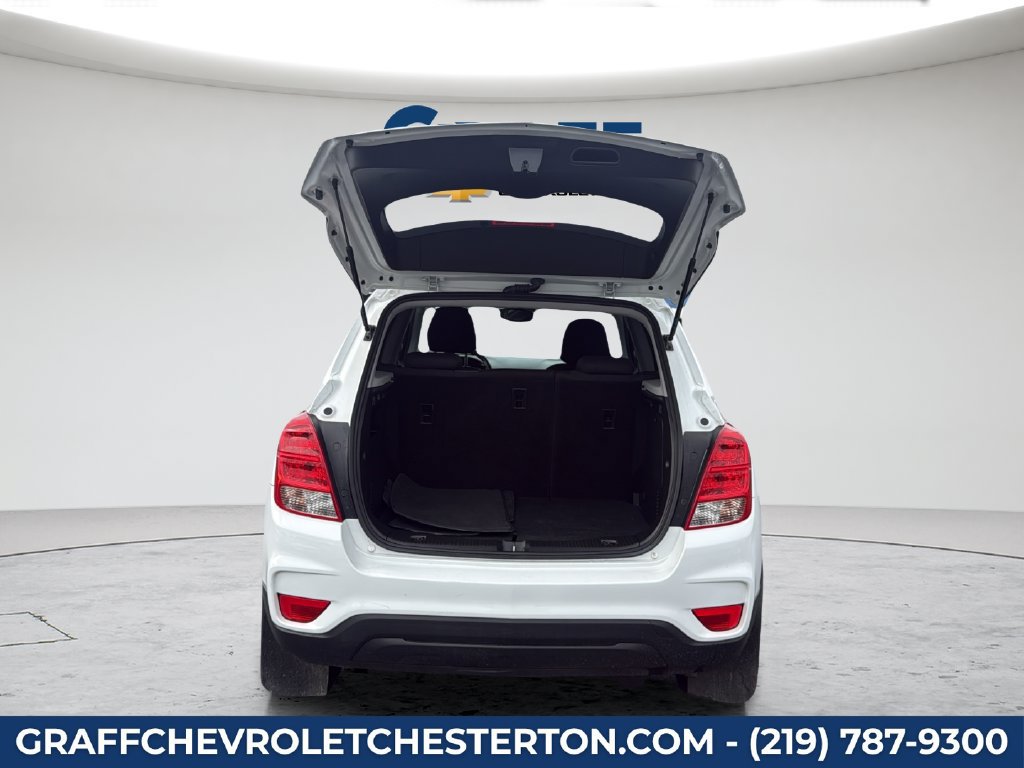 Used 2021 Chevrolet Trax LS w/ Tint and Cruise Package AWD/4WD image 27