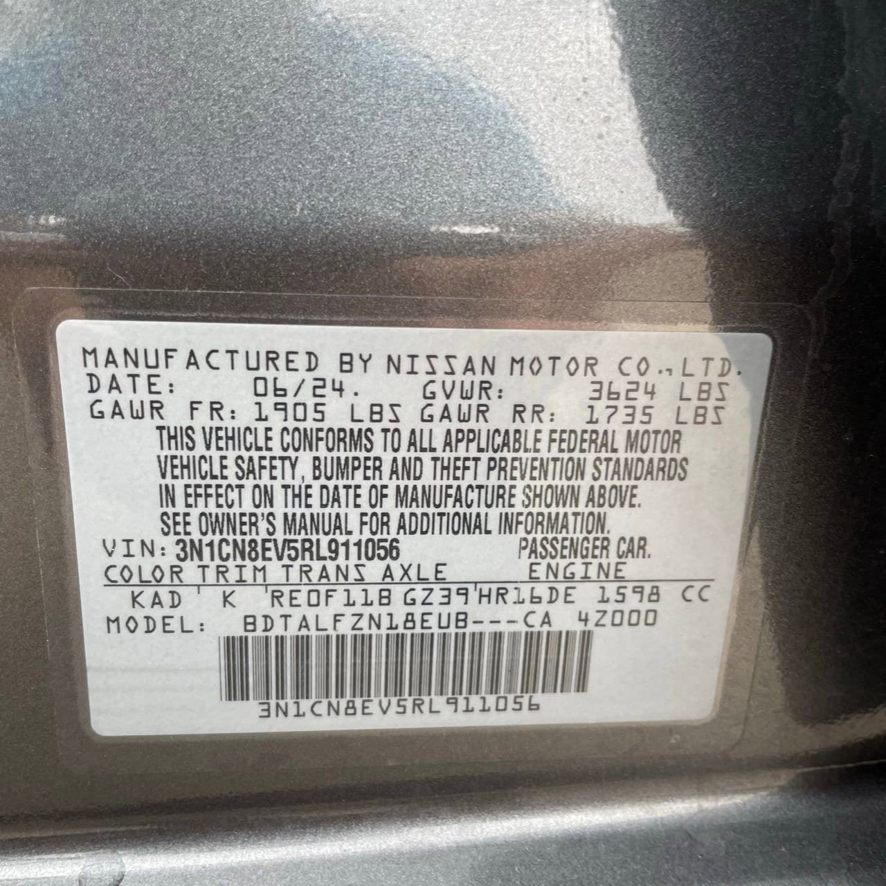 Used 2024 Nissan Versa SV FWD image 29
