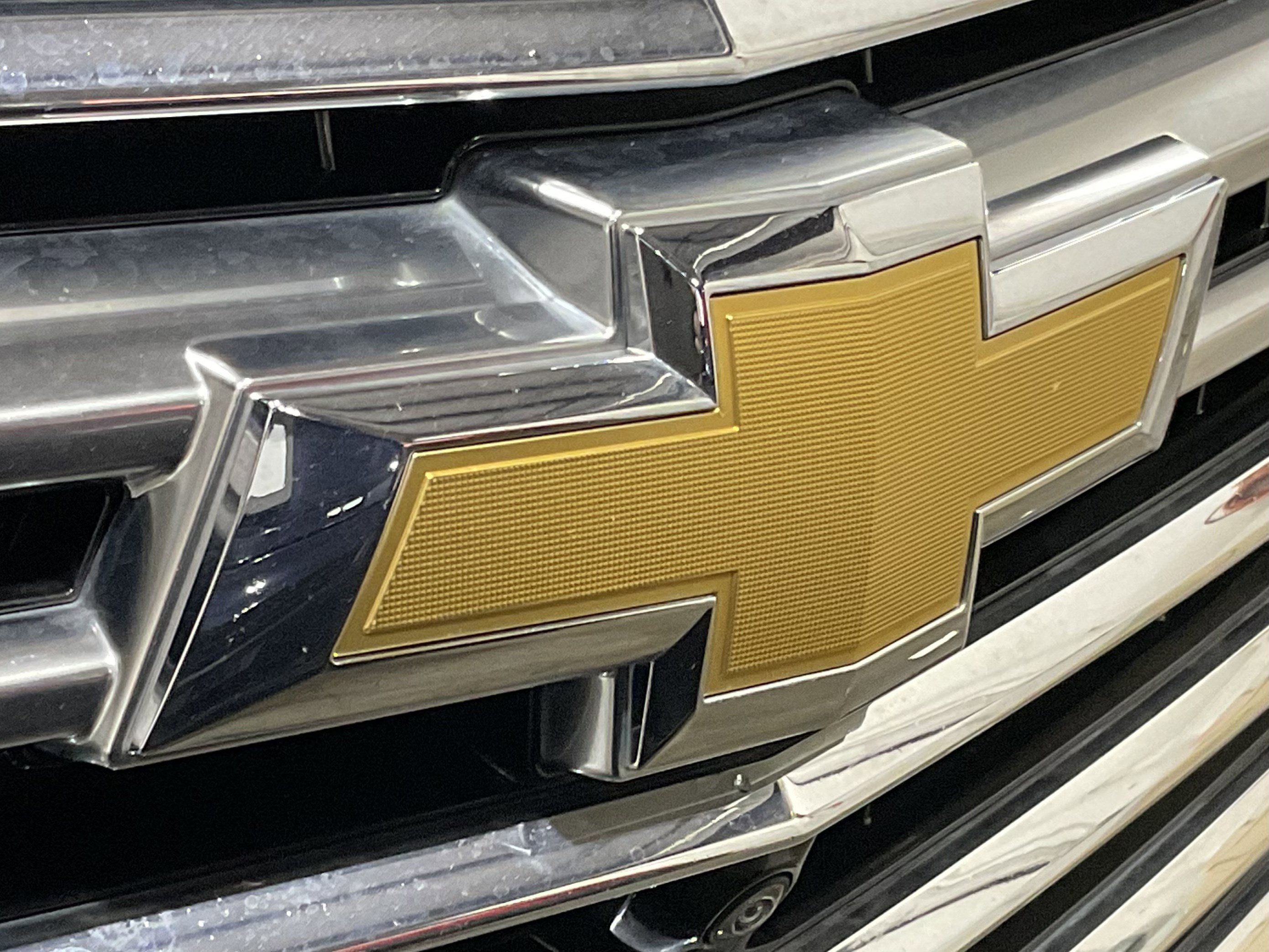 Used 2023 Chevrolet Traverse Premier image 6