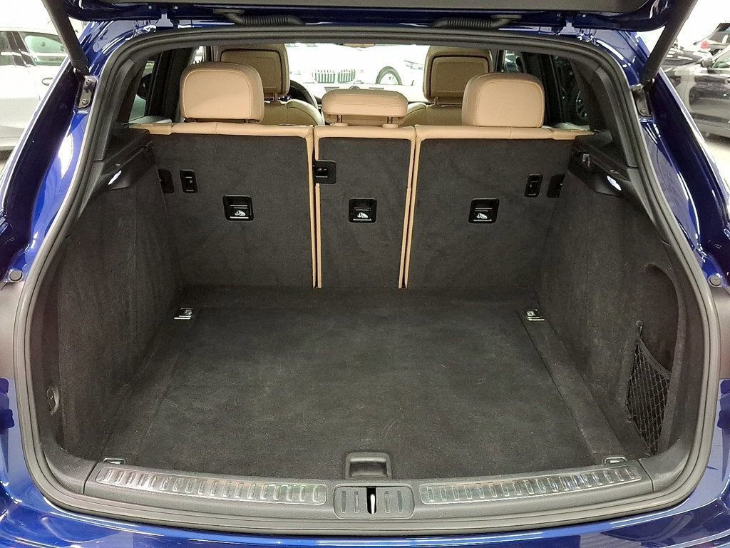 Used 2023 Porsche Macan image 29