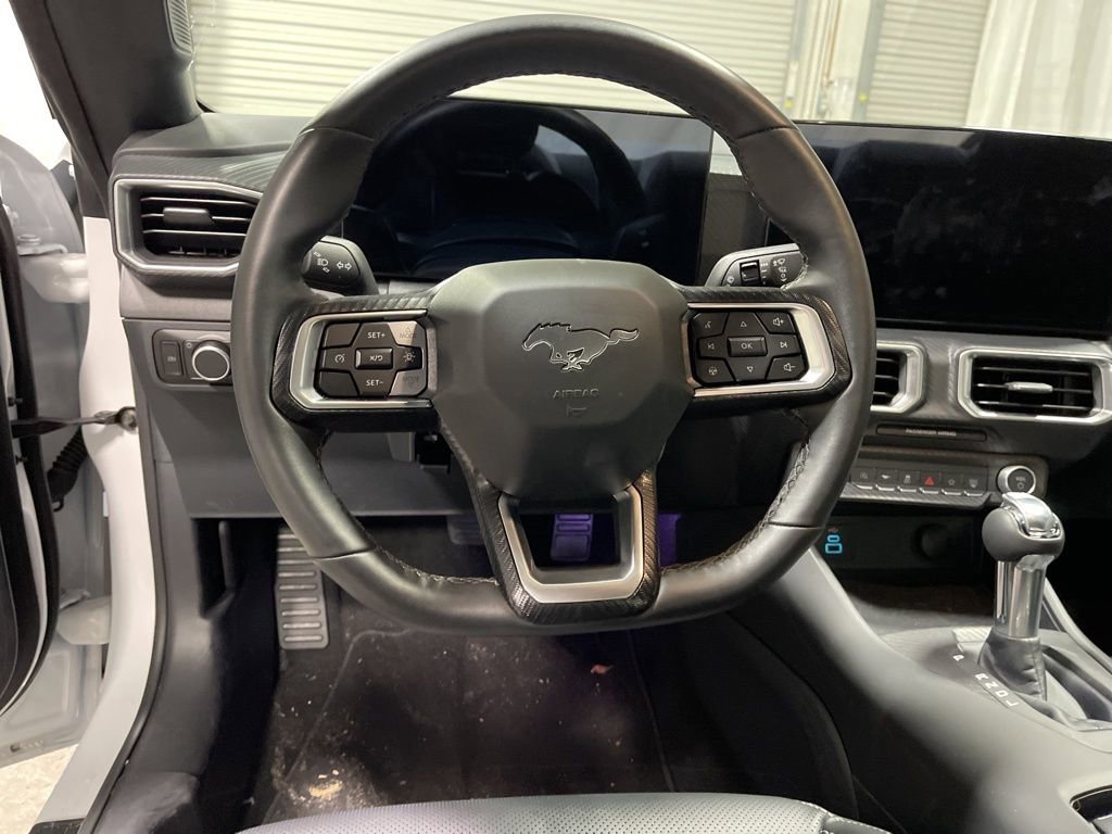 Used 2026 Ford Mustang Premium RWD image 15