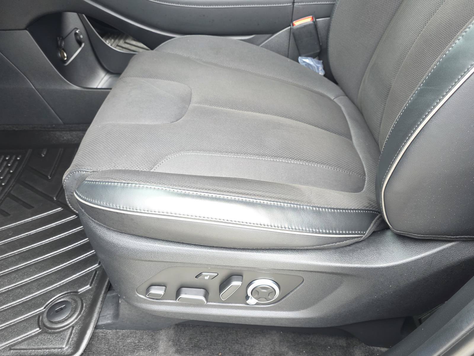 Used 2024 Hyundai Palisade Calligraphy AWD/4WD image 15
