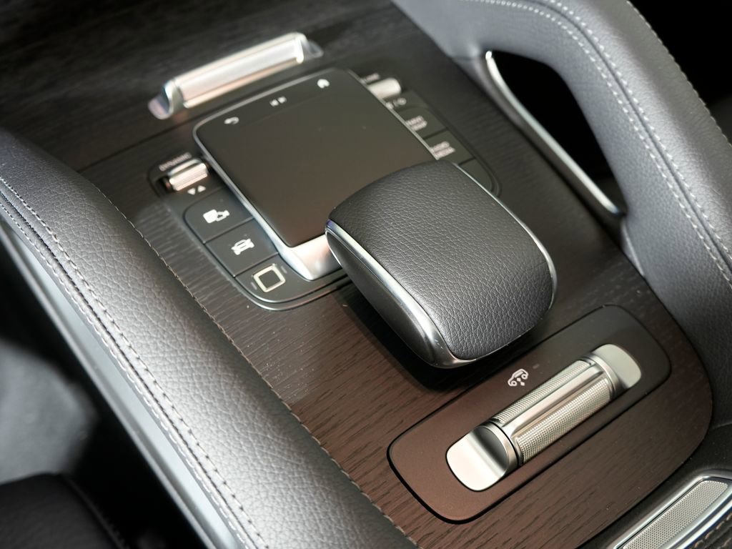 New 2026 Mercedes-Benz GLS 450 4MATIC image 24