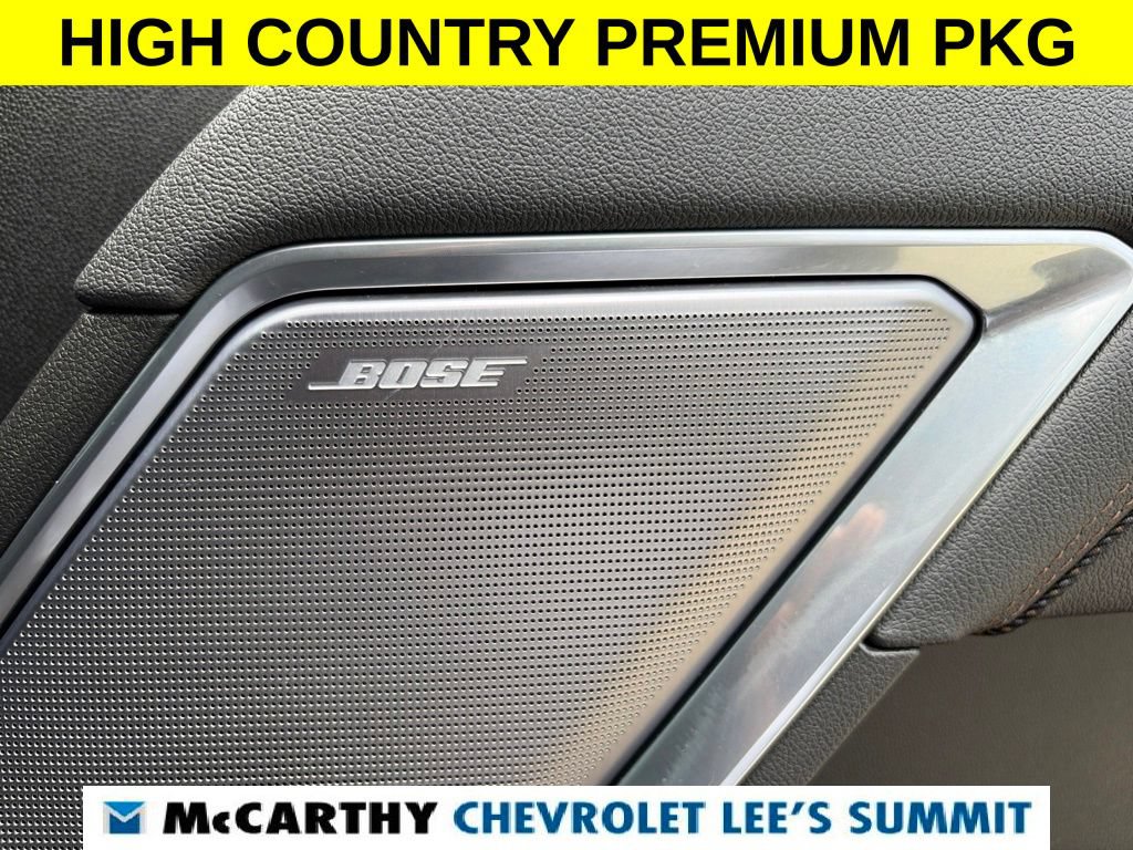 Used 2025 Chevrolet Silverado 2500 High Country w/ High Country Premium Package AWD/4WD image 33