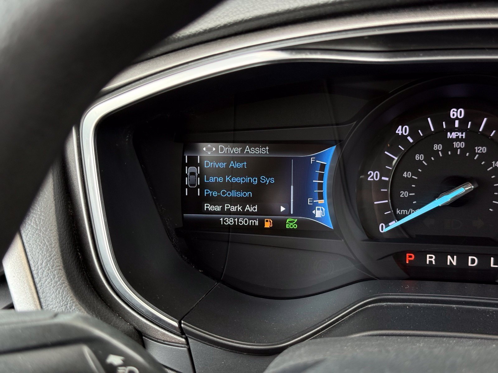 Used 2019 Ford Fusion SE FWD image 28