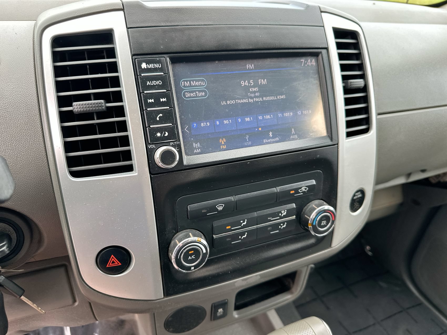 Used 2019 Nissan Frontier SV RWD image 16
