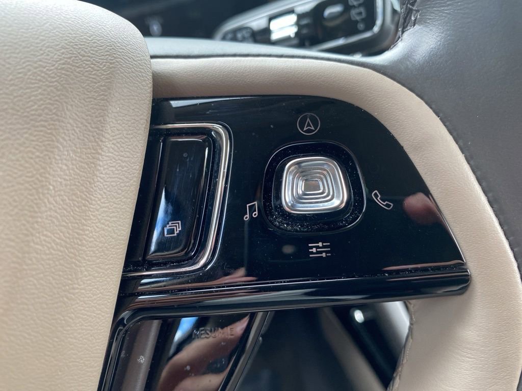 Used 2022 Lincoln Corsair Reserve w/ Elements Package image 26