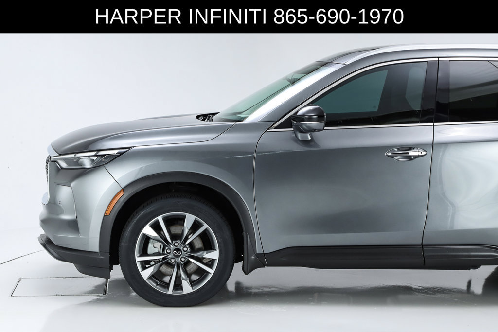 Used 2023 INFINITI QX60 Luxe w/ Cargo Package AWD/4WD image 3