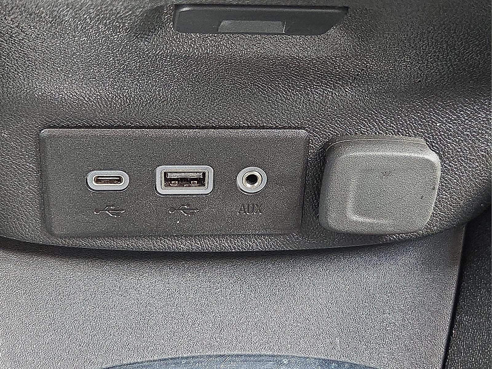 Used 2024 Chevrolet Malibu LT image 17