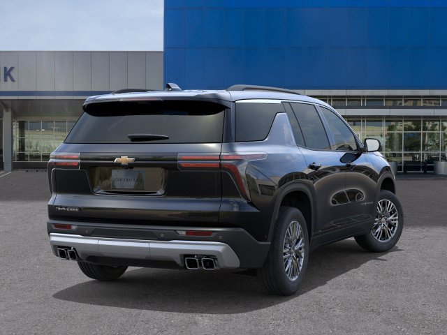 New 2027 Chevrolet Traverse LT w/ Driver Confidence Package FWD image 4
