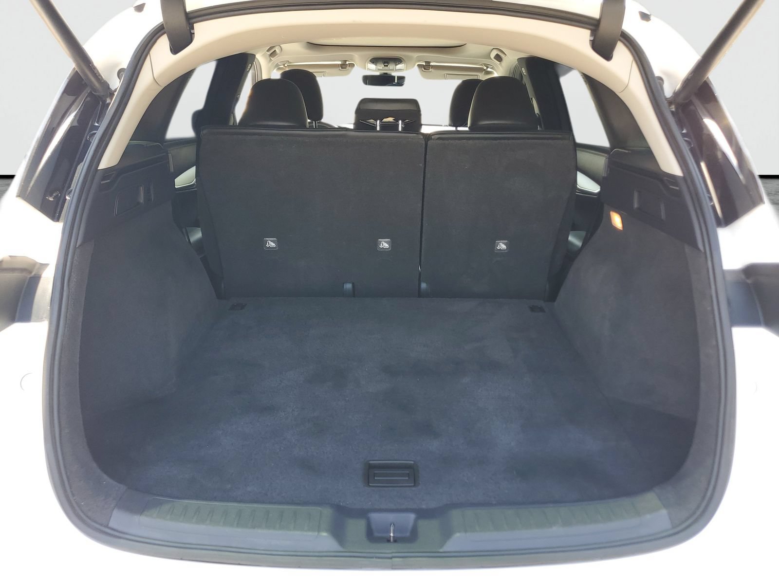 Used 2023 INFINITI QX50 Luxe FWD image 8