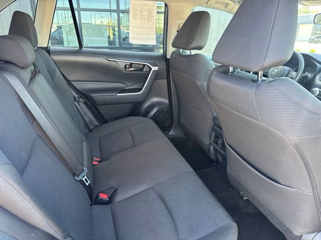 Used 2025 Toyota RAV4 LE AWD/4WD image 22