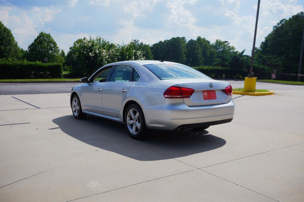 Used 2012 Volkswagen Passat 2.5 SE image 7