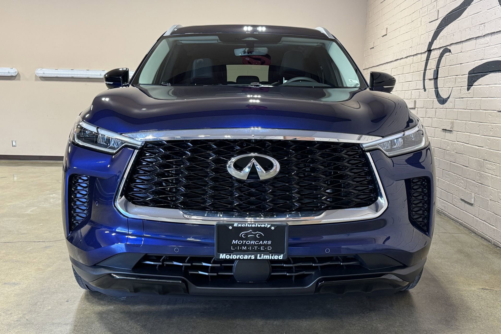 Used 2023 INFINITI QX60 Luxe AWD/4WD image 9