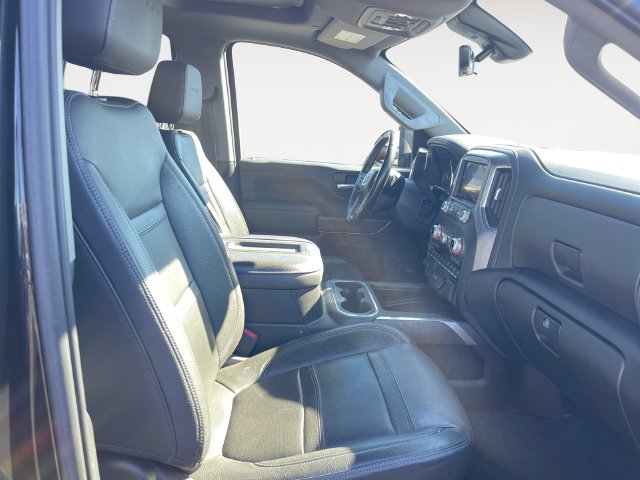 Used 2022 GMC Sierra 2500 Denali w/ Denali Black Diamond Edition AWD/4WD image 15