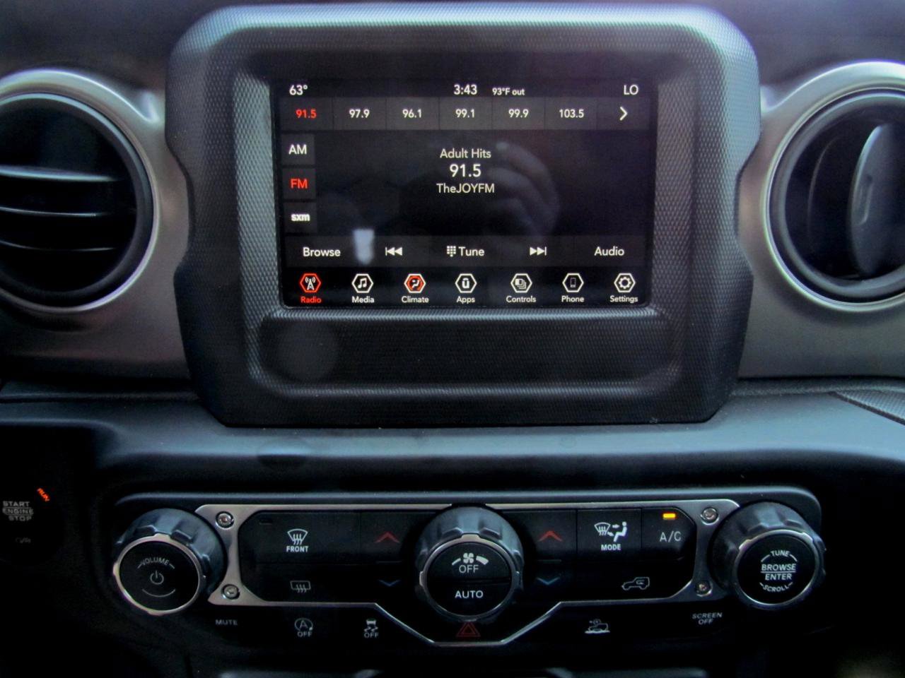 Used 2022 Jeep Wrangler Unlimited Sport AWD/4WD image 36