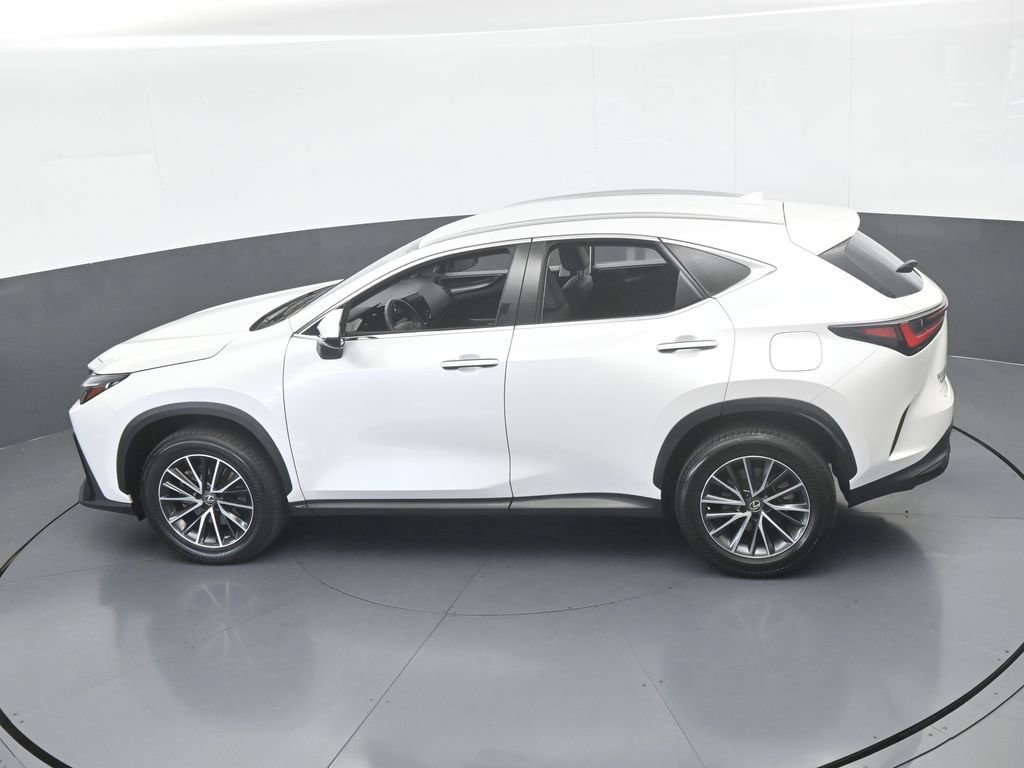 Used 2023 Lexus NX 250 FWD w/ Towing Package (2000 Lbs) image 44