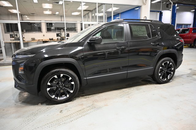 New 2026 Chevrolet Equinox RS w/ LPO, Floor Liner Package image 7