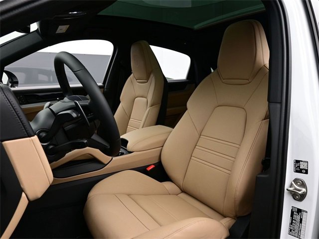 New 2026 Porsche Cayenne E-Hybrid Coupe image 5