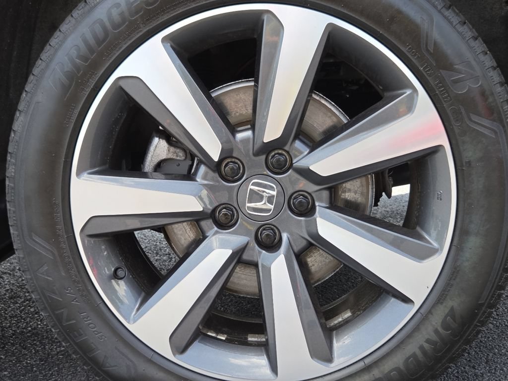 Certified 2023 Honda Pilot Touring image 15