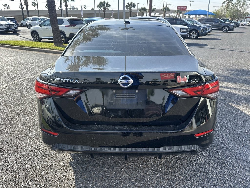 Used 2022 Nissan Sentra SV image 5