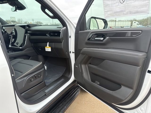 New 2026 GMC Yukon XL Elevation image 56