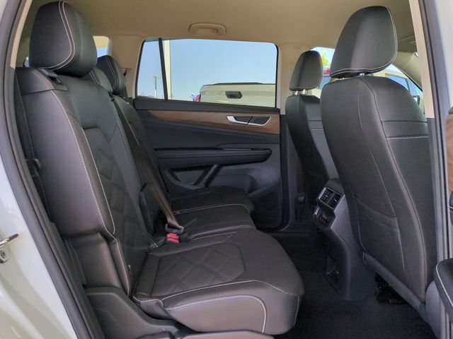 Used 2026 Volkswagen Atlas SE FWD image 33