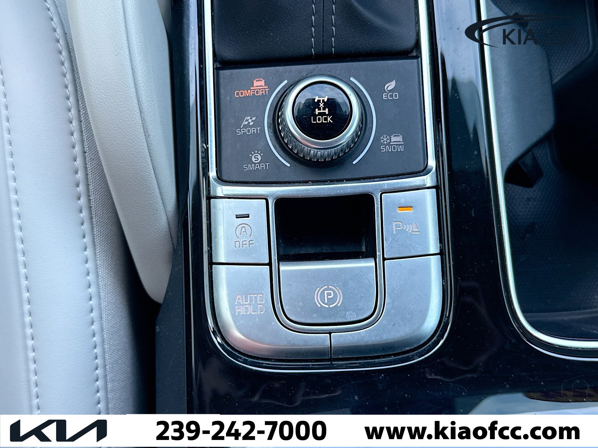 Certified 2024 Kia Telluride S w/ S Sunroof Package image 30
