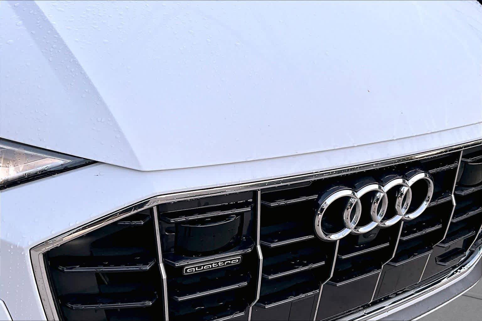 Used 2021 Audi Q8 Premium Plus w/ Premium Plus Package AWD/4WD image 32