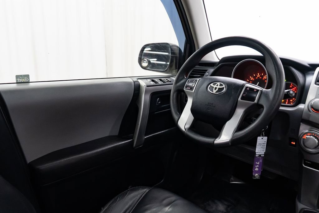 Used 2010 Toyota 4Runner SR5 image 11