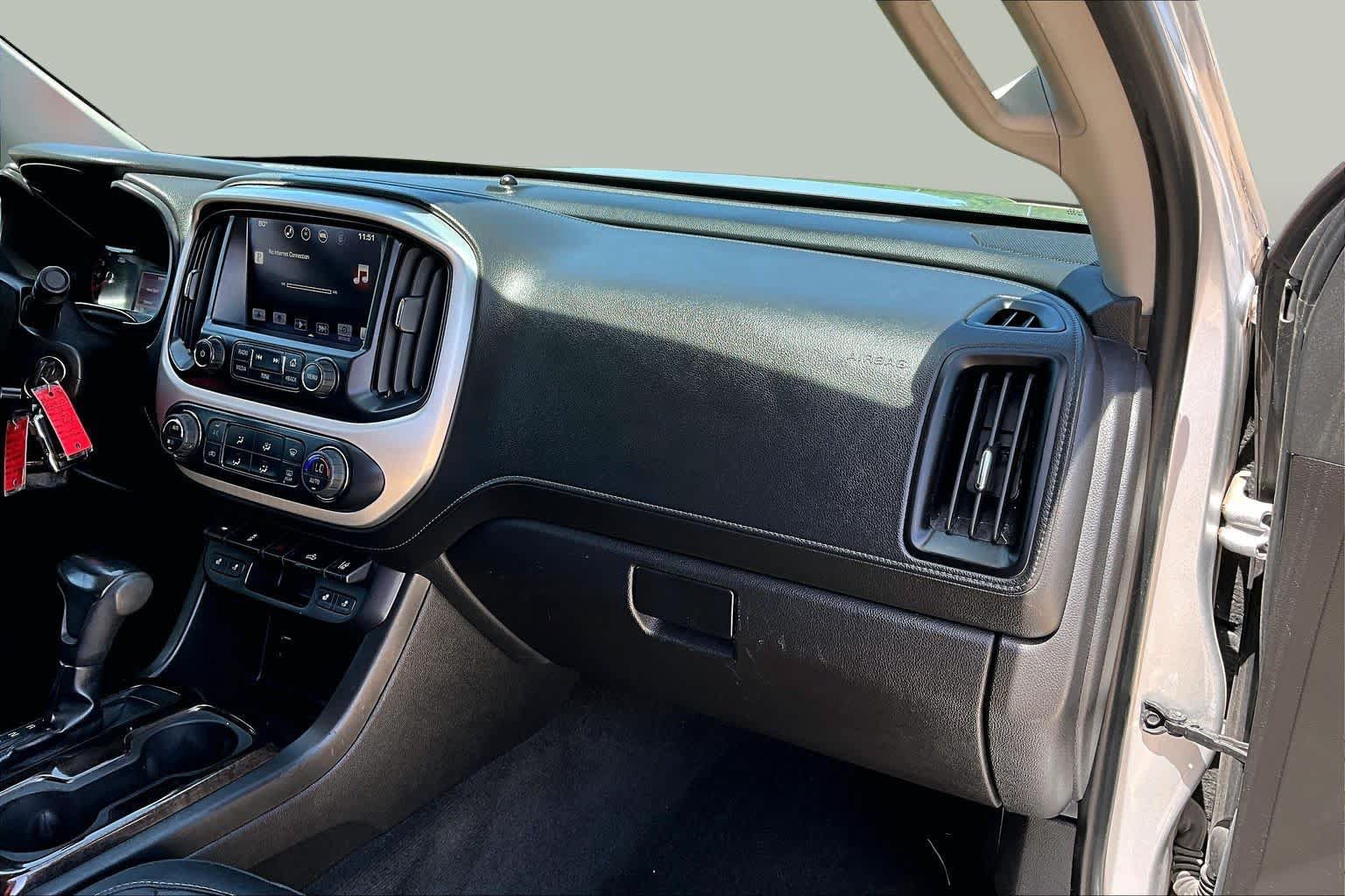 Used 2016 GMC Canyon SLT w/ Driver Alert Package RWD image 19