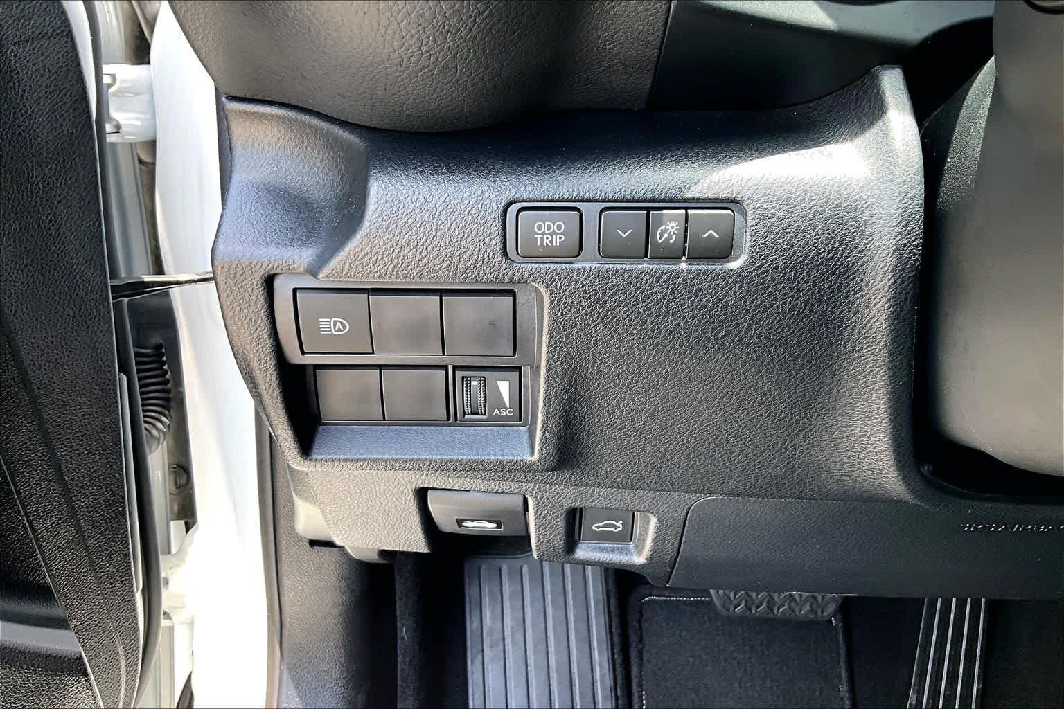 Used 2025 Lexus IS 350 F Sport w/ Accessory Package RWD image 34