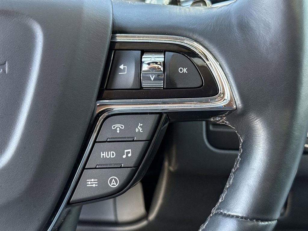 Used 2024 Lincoln Navigator Reserve image 36