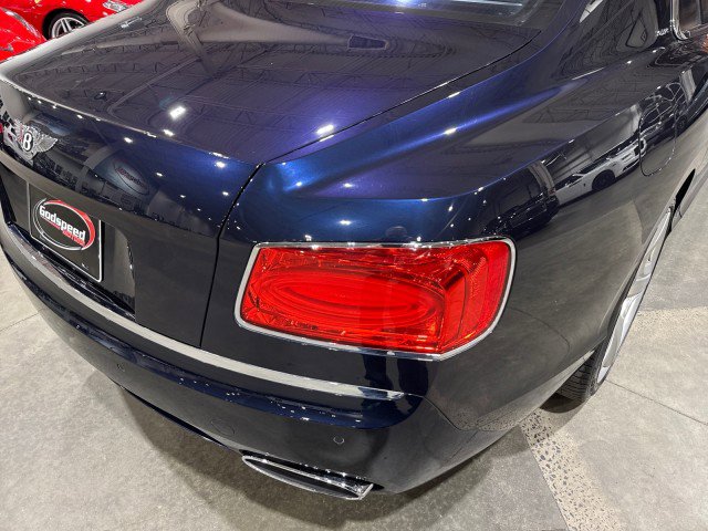 Used 2015 Bentley Flying Spur W12 image 49