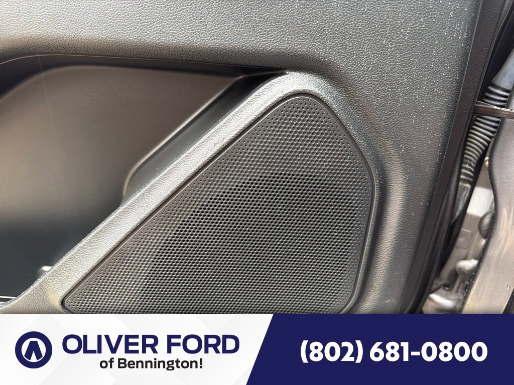 Used 2023 Ford Explorer Limited AWD/4WD image 43
