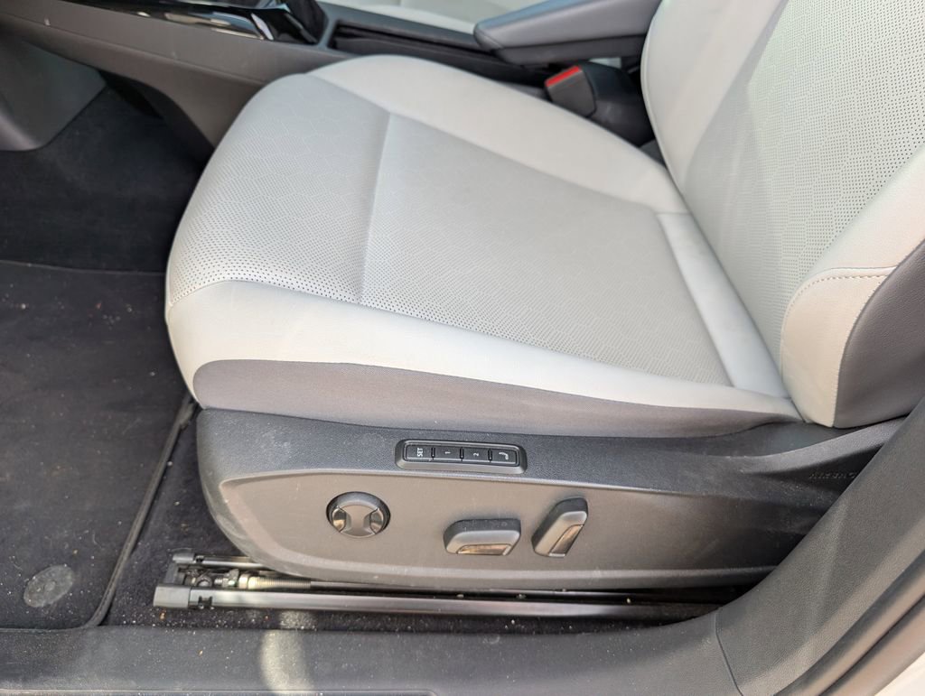 Used 2021 Volkswagen ID.4 Pro S image 20