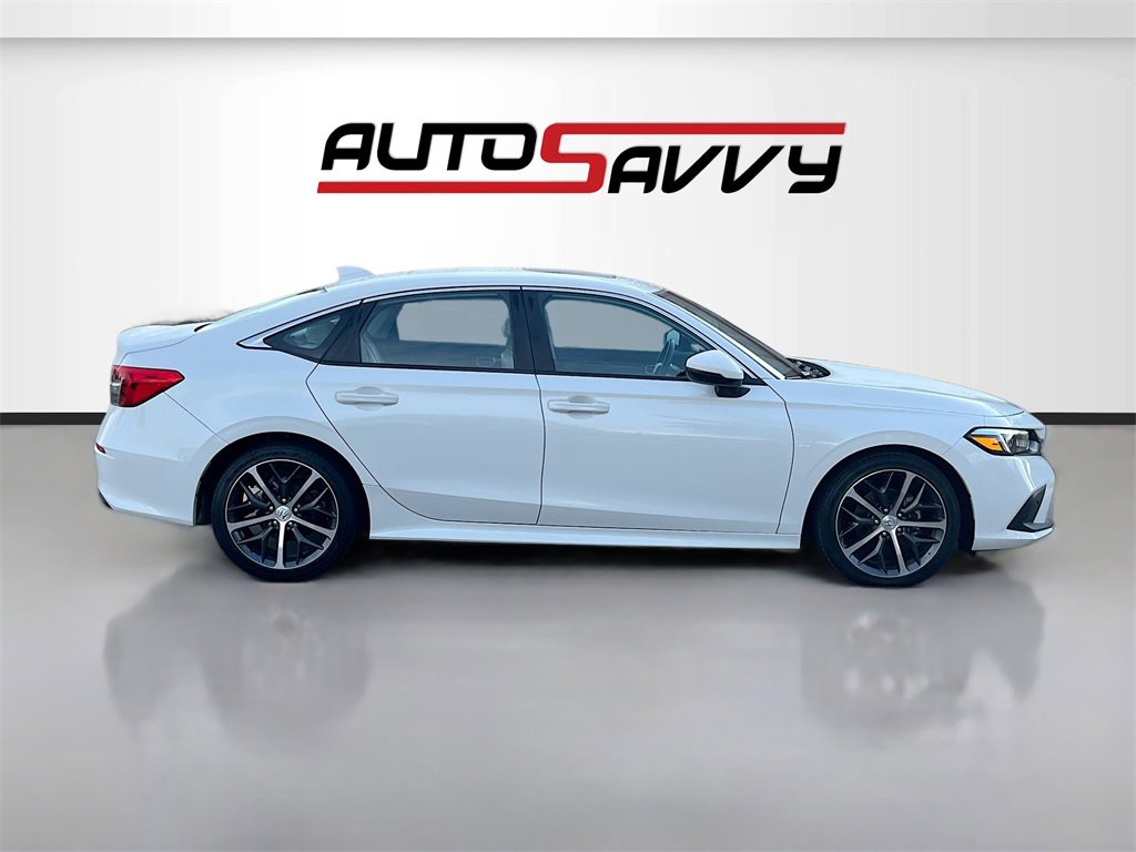 Used 2023 Honda Civic Touring image 8