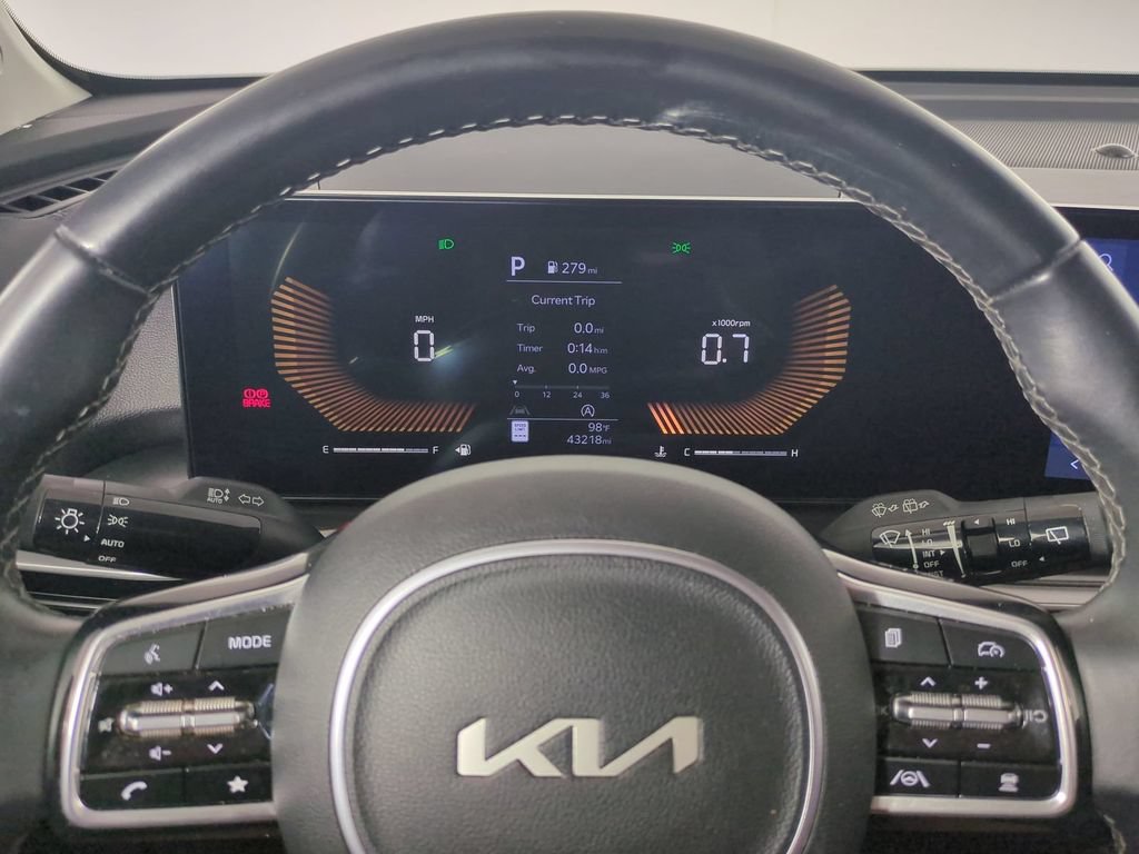 Used 2024 Kia Sorento S AWD/4WD image 35