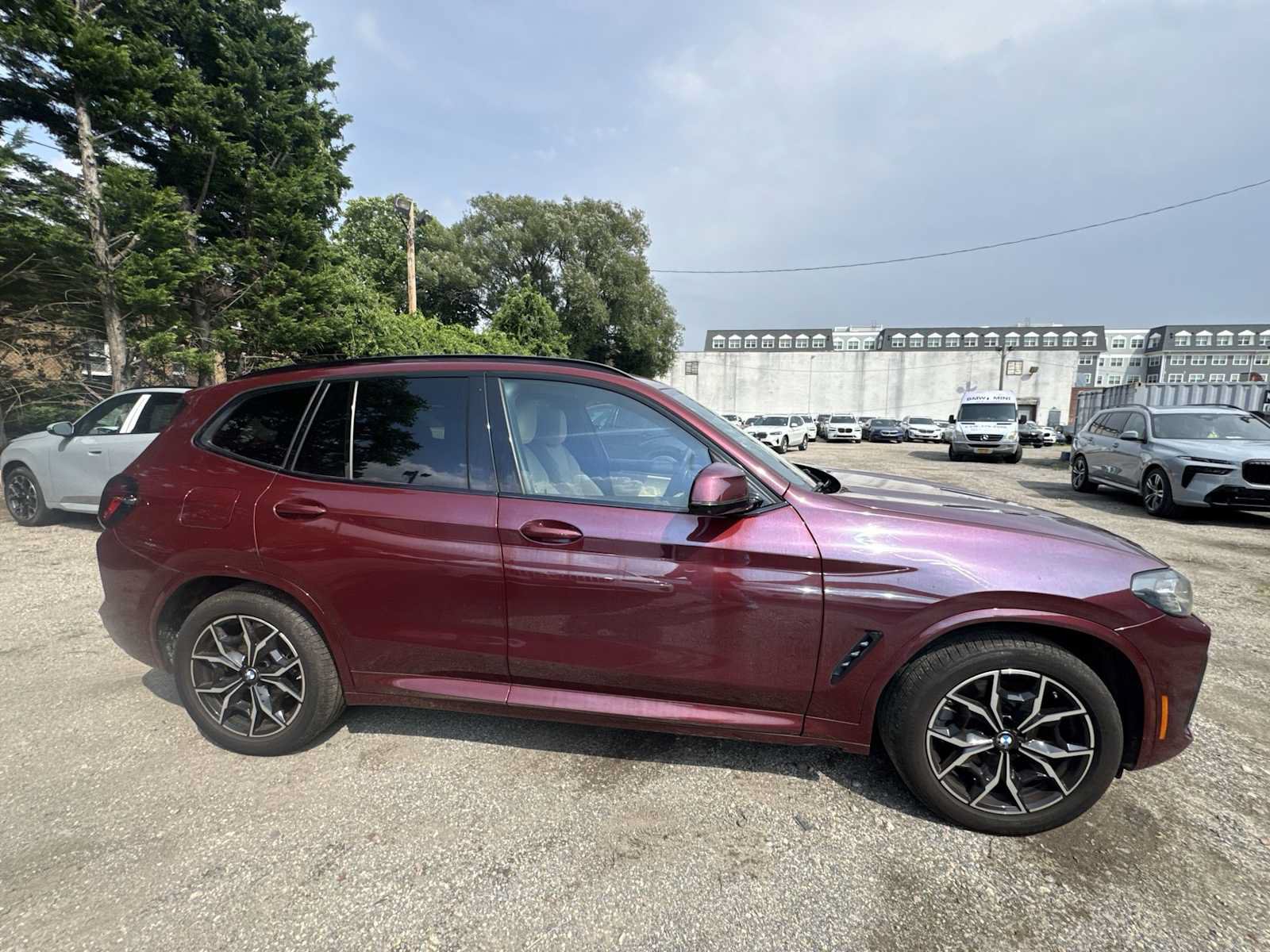 Used 2024 BMW X3 xDrive30i w/ Premium Package AWD/4WD image 9