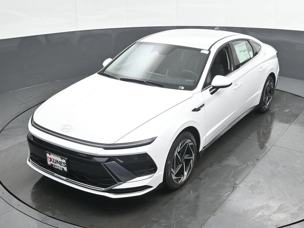 New 2026 Hyundai Sonata SEL FWD image 40