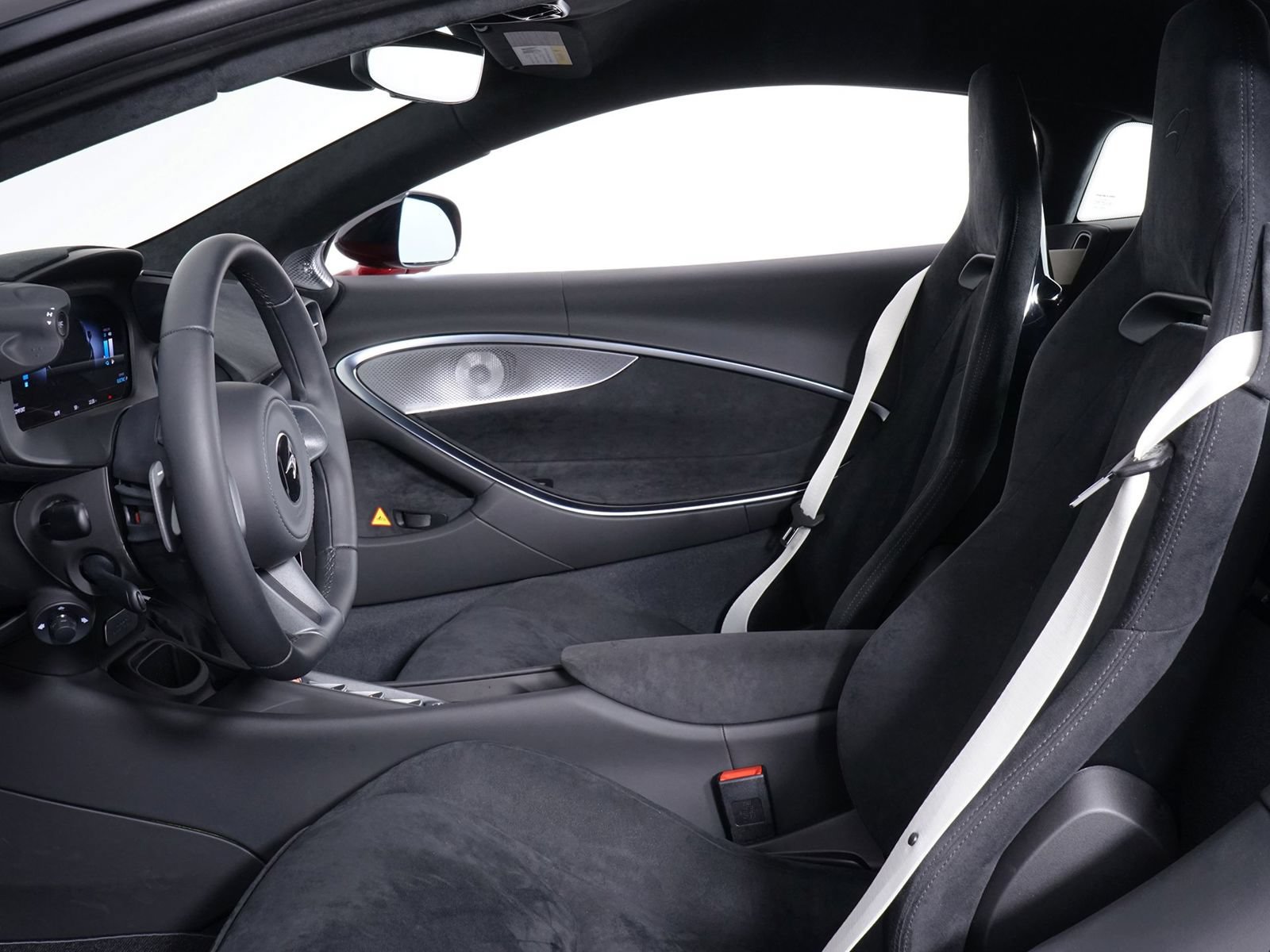 New 2026 McLaren Artura RWD image 4