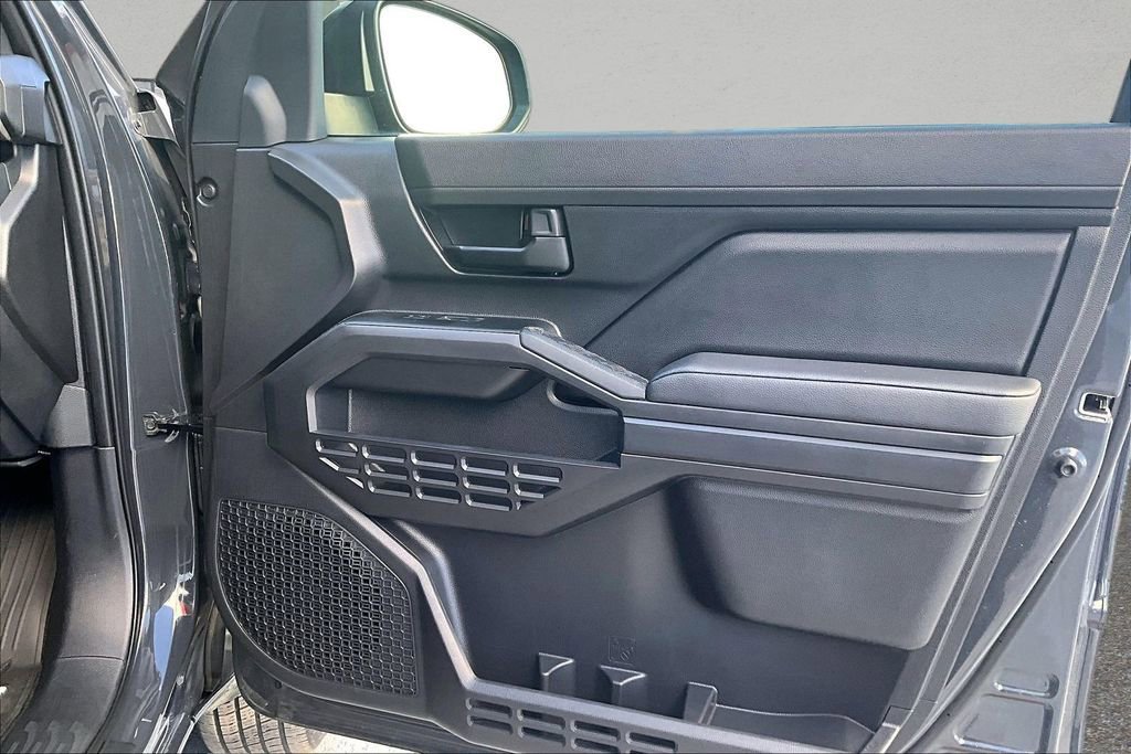 Certified 2025 Toyota Tacoma SR image 23