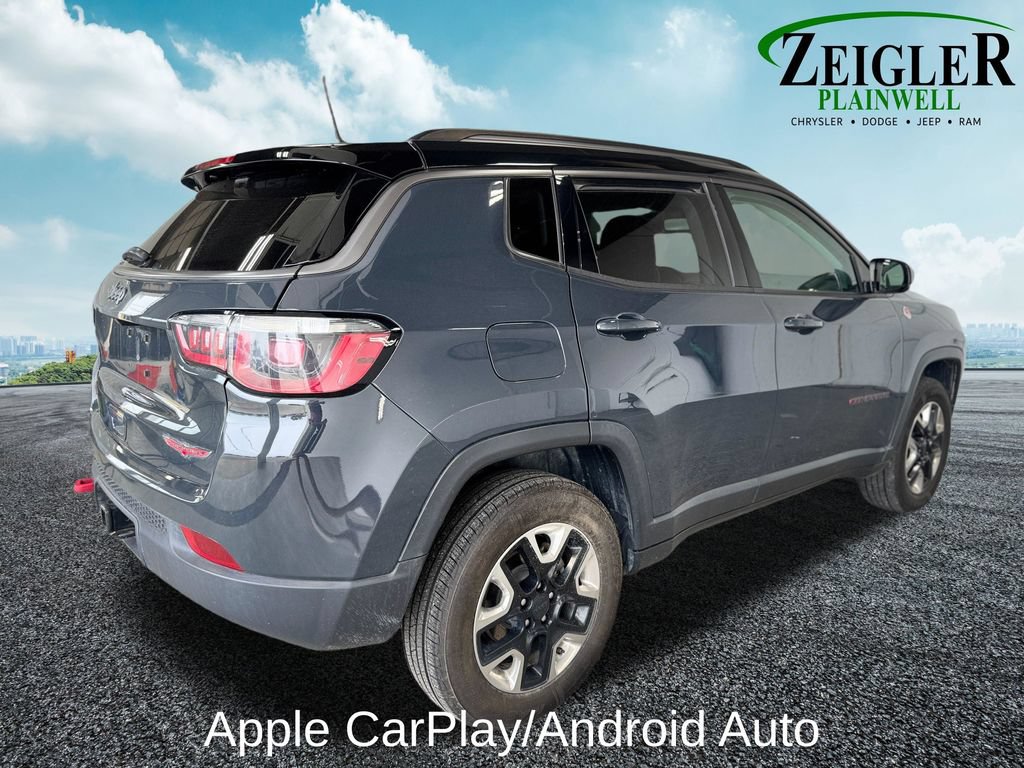 Used 2018 Jeep Compass Trailhawk w/ Leather Interior Group AWD/4WD image 6