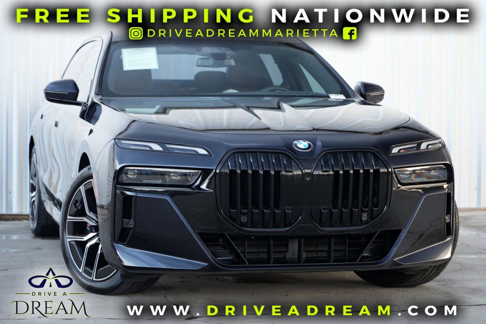Used 2023 BMW 760i xDrive image 2