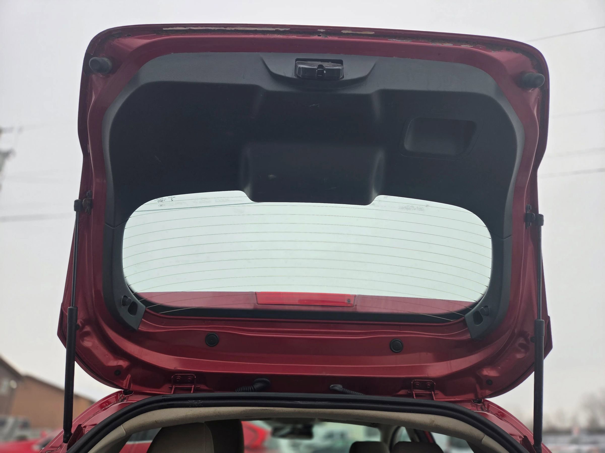 Used 2017 Ford Fiesta SE image 12