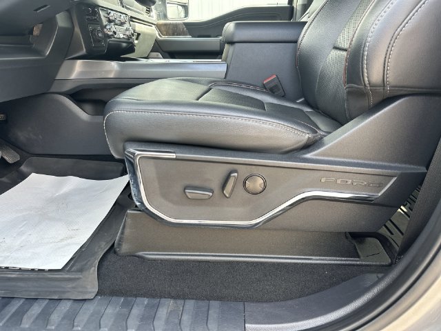 Used 2024 Ford F450 Lariat AWD/4WD image 23